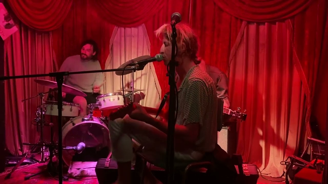 Nathan Roche - Serafina