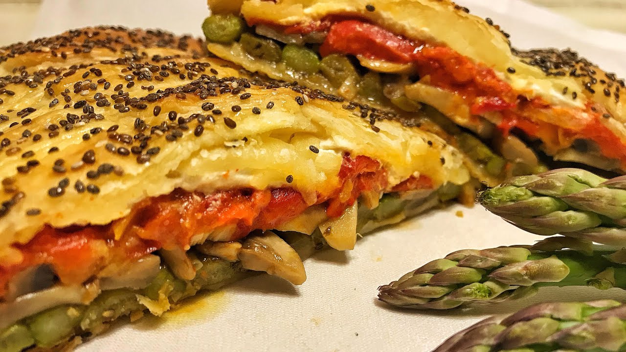 COMO HACER UNA TRENZA DE HOJALDRE RELLENA CON VERDURAS AL HORNO.