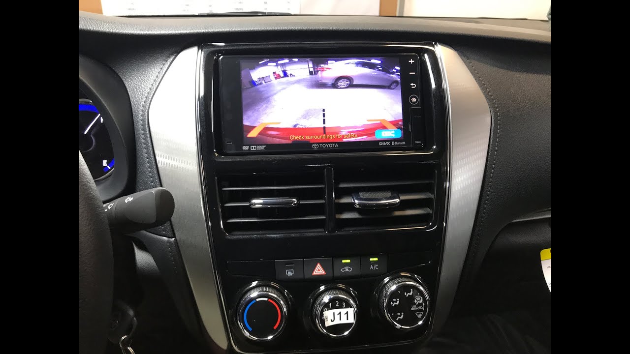 Instalación de Cámara de reversa para Toyota Yaris Sedan S Años 2018 2019