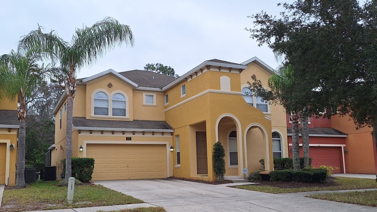 Se Vende Casa Amueblada de 6 Dormitorios 5.5 Baños con Piscina Privada en Kissimmee, Florida 34746