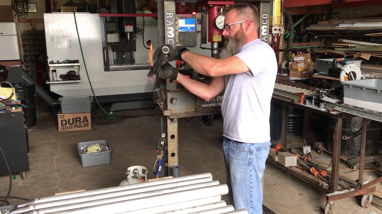 Stablecamper tube swaging