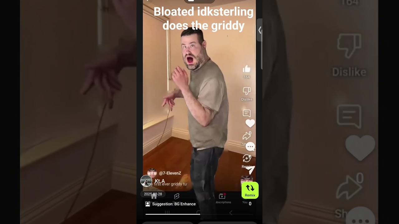 @IdkSterlingFNreal Does the griddy credits to @7-ElevenZ #idksterling #idksterling