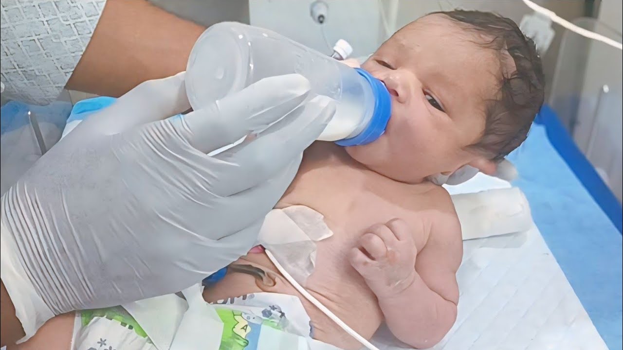 Very Emotional 😭 moments new born baby crying for his mother 💔 During The first time milk feeding 
