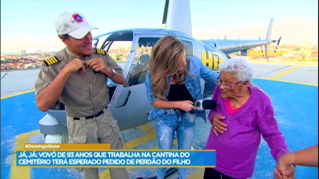 Dona Gercina realiza sonho e anda de helicóptero com o Comandante Hamilton