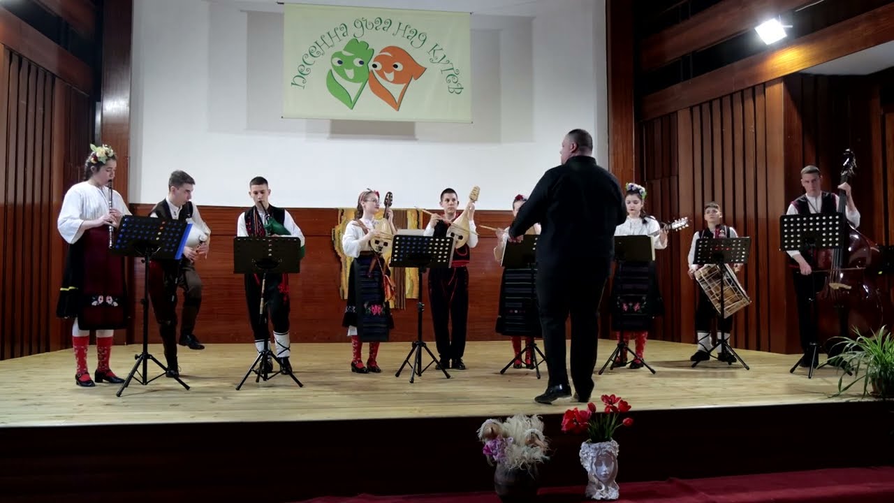 Оркестър за народна музика 