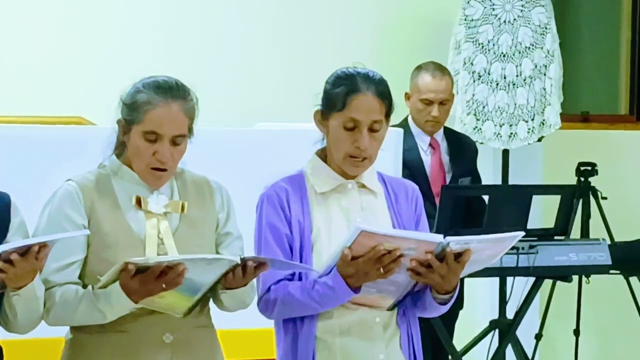 CORO DE SEÑORAS DE LA IGLESIA PENTECOSTAL LA COSECHA NUEVA CAJAMARCA EN NOCHE DE VIGILIA 31/12/2025