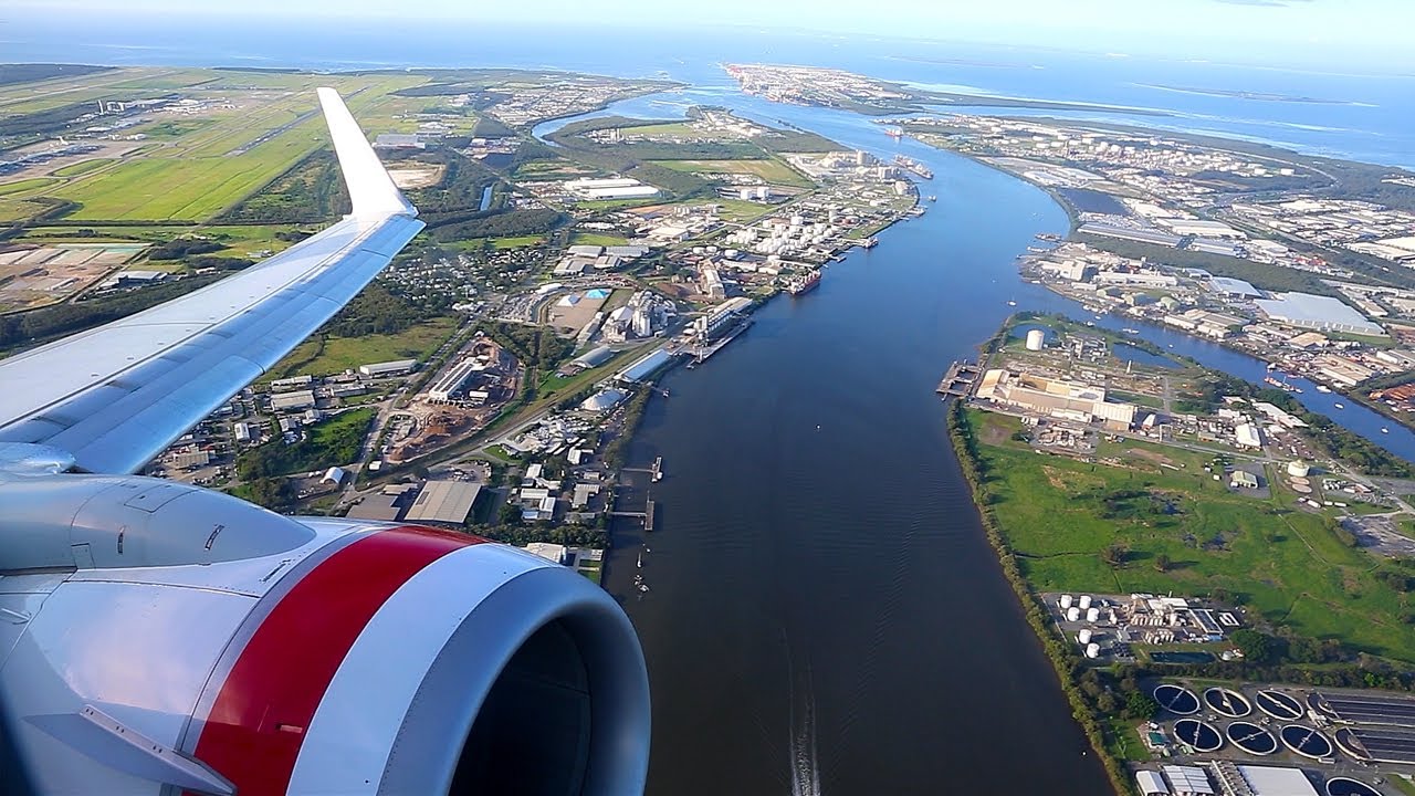 Virgin Australia Boeing 737 Takeoff - Brisbane (VA 1398)