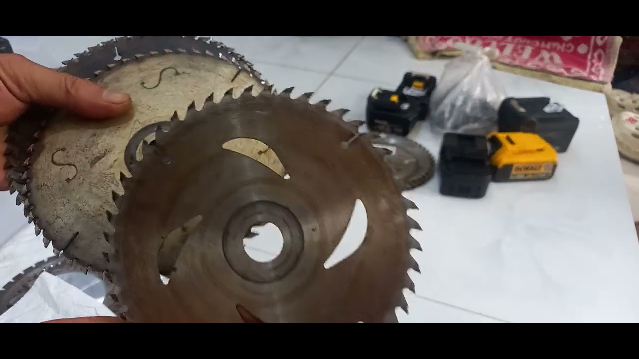 Clip ngày 14/3 máy vít & máy khoan SD pin hàng bãi Nhật AE. LH. Chung ĐT.0927061791 Zalo.0902879758