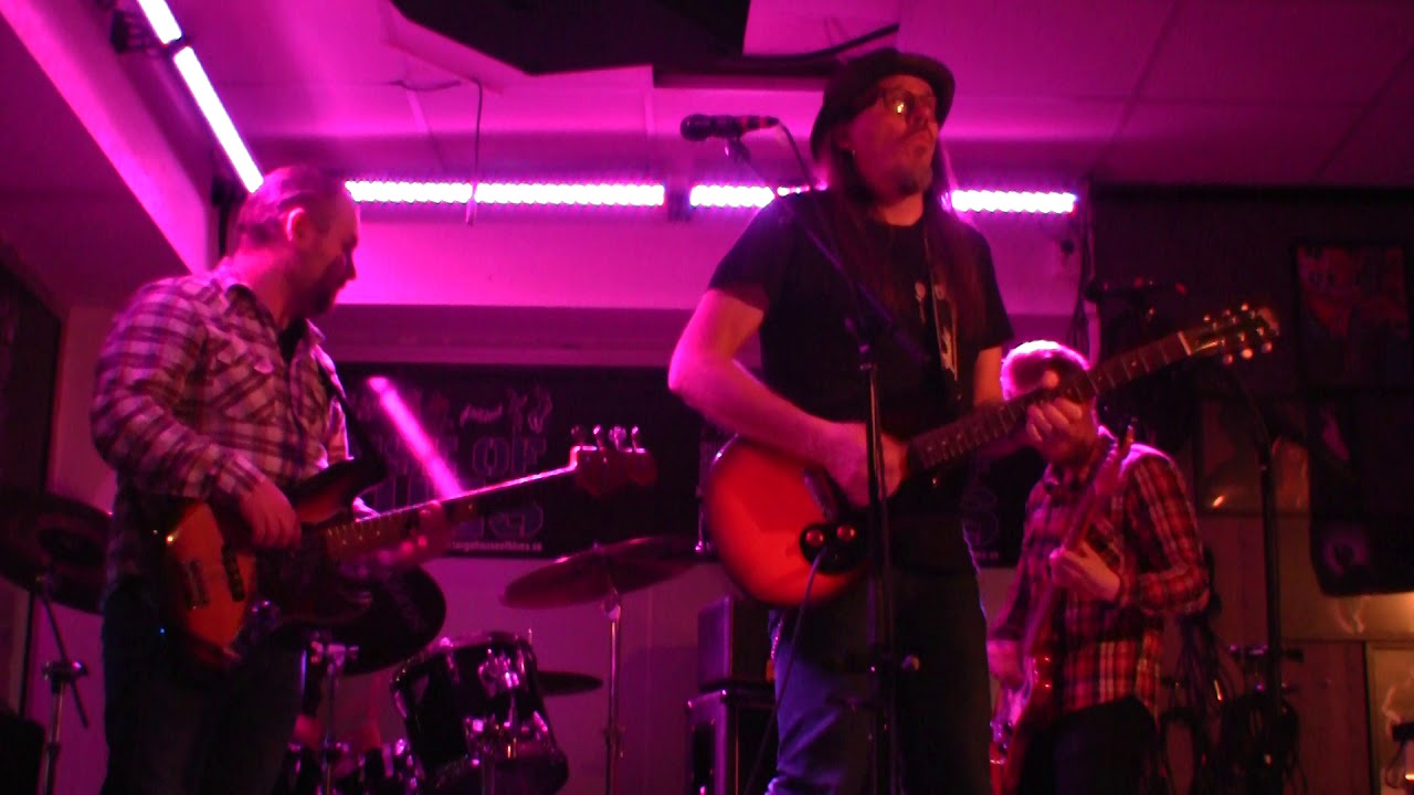 Favorite Hippies - "In the backseat of a beat up Ford back in nineteen seventy eight"