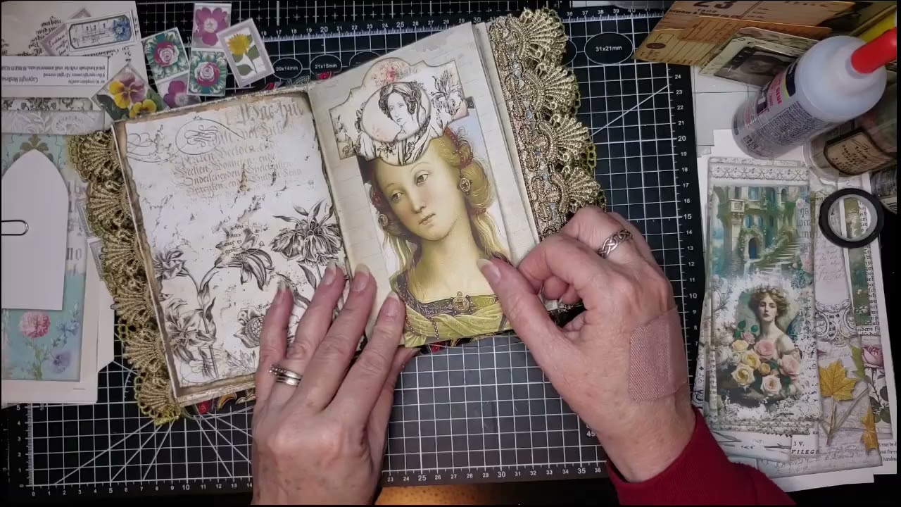 The Renaissance Journal Flip Through
