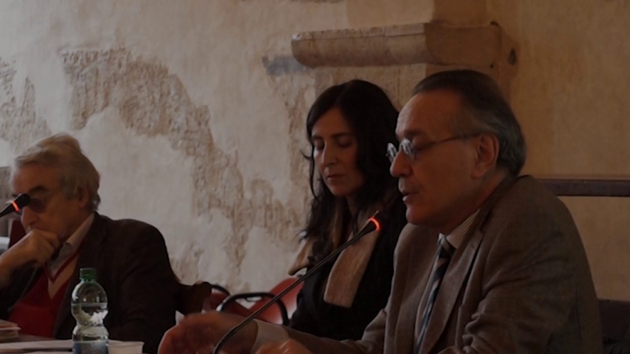 Dialogo sul mito. Scambio poetico-filosofico attraverso il gioco delle passioni d&rsquo;amore