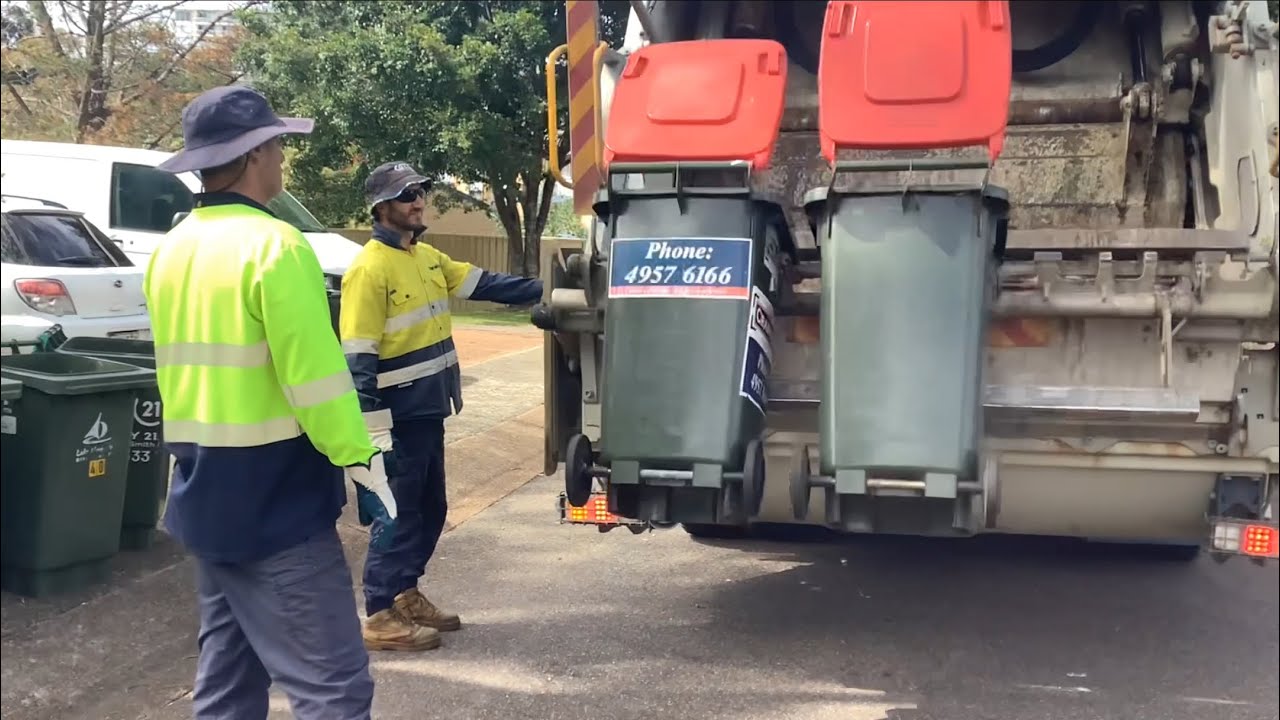 Rear Loader 043102 On Unit Garbage