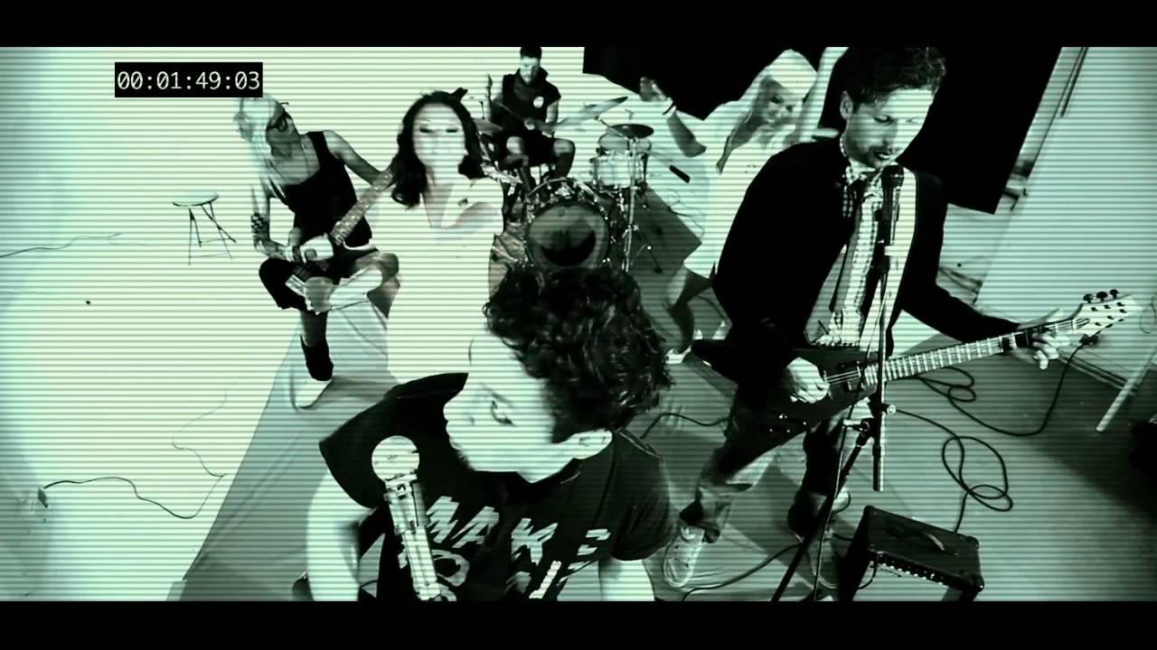 BASSLOVERS UNITED - Basket Case (Djs From Mars Remix)