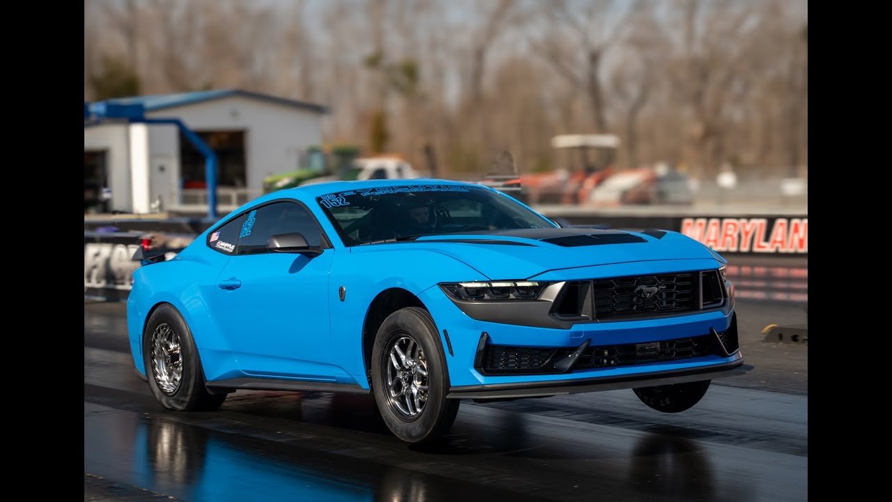 2024 Mustang Dark Horse Goes 8's in the 1/4 Mile at 4,379lbs!