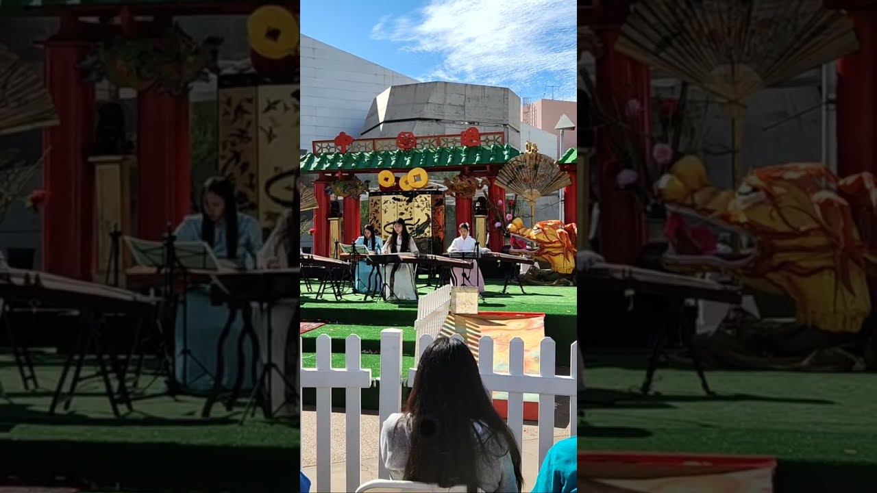 Samanta's fun life- Phoenix Chinese week Zither performing