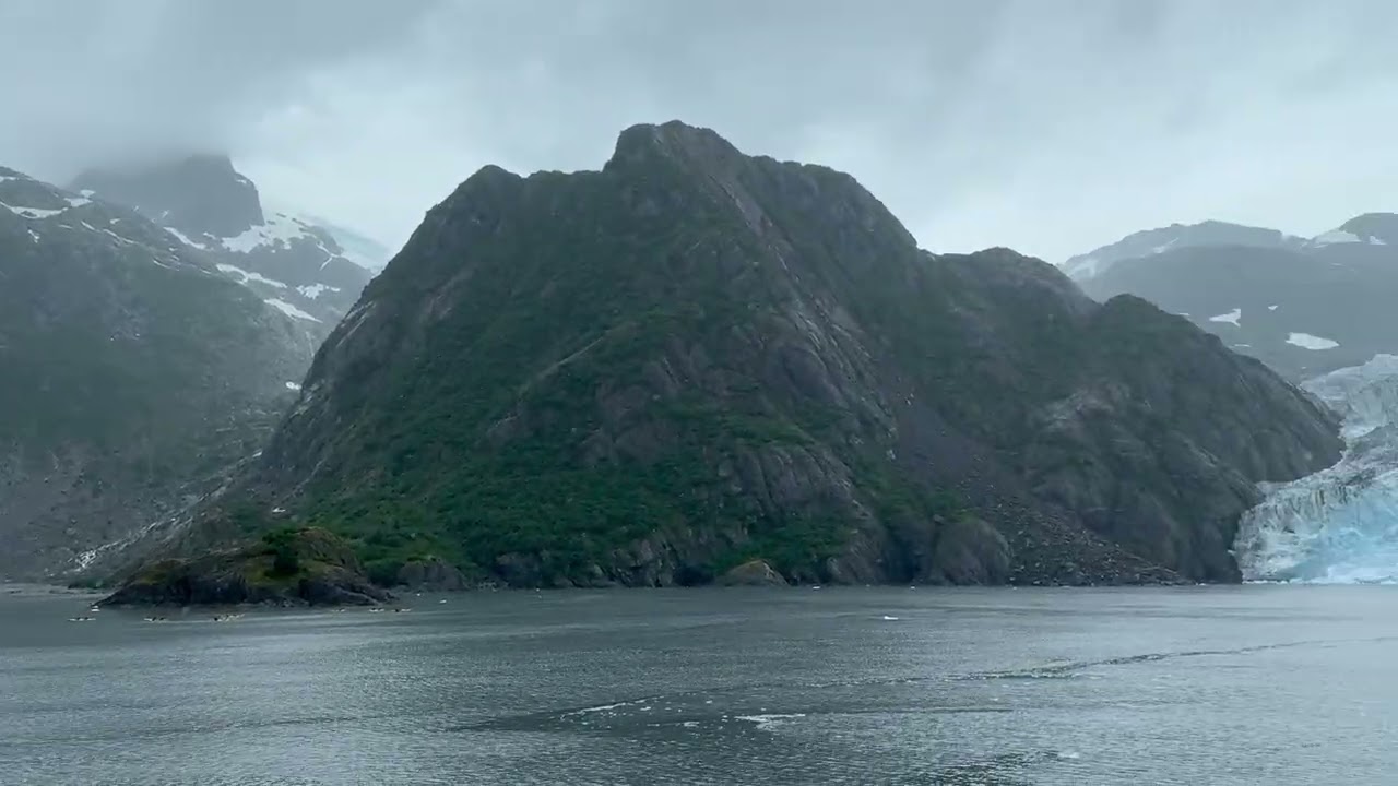 Boat Ride to a Glacier in Kenai Fjords National Park | Seward, Alaska