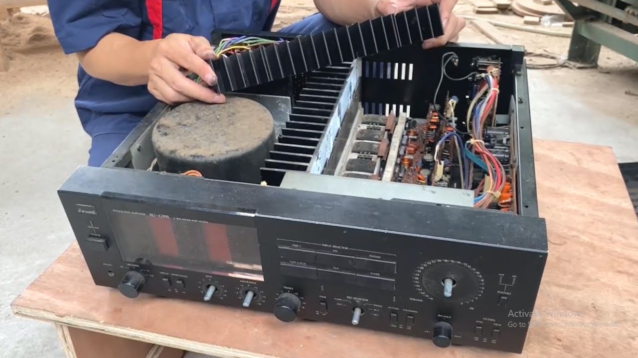 Sansui power amplifier restoration  //  Repair & revive faulty Sansui power amp