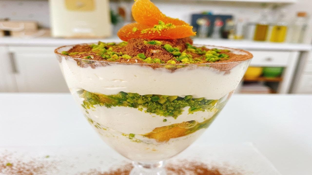 حلى البسكويت والكريمة البارد في 10 دقائق بدون بيض وبدون فرن #مطبخ_منال_العالم