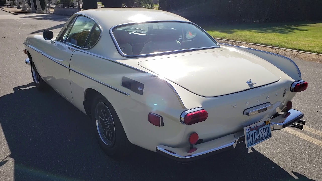 1970 Volvo P1800