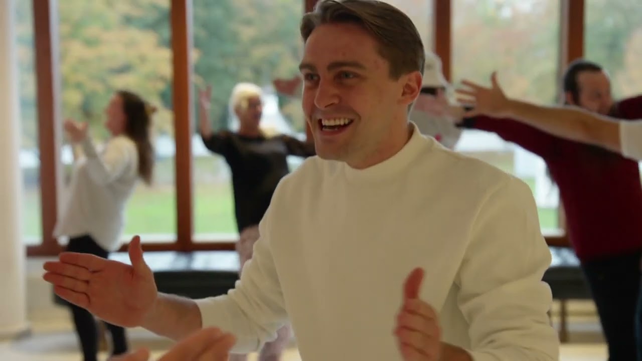 Bradley And Barney Walsh: Breaking Dad -  laughter yoga