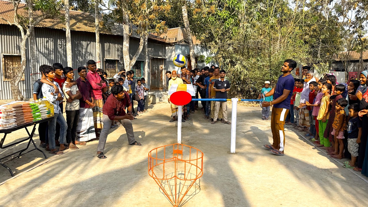 Unbelievable Steering Wheel Challenge! See How They Hit the Rolling Ball & Send It to the Receiver.