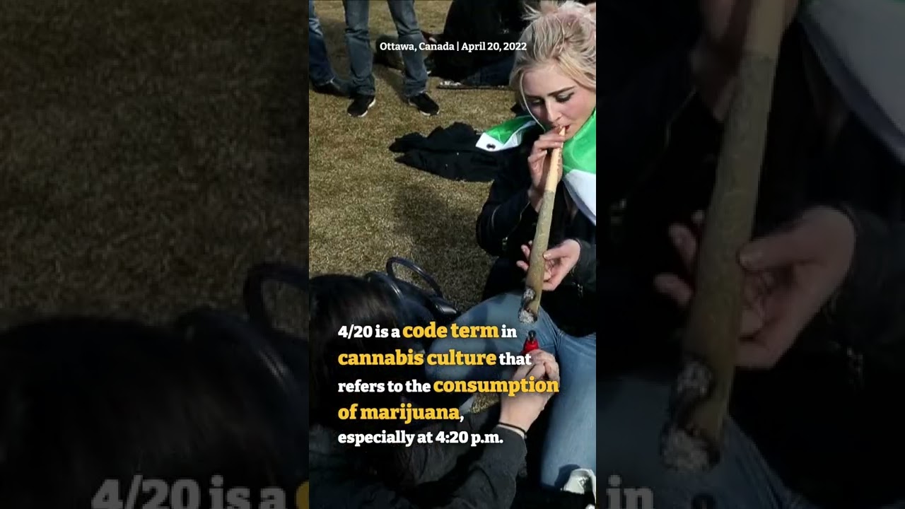 #Smokers in #Canada celebrate #Weed Day in front of parliament