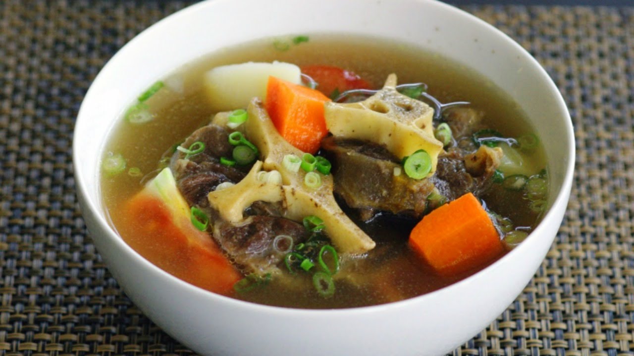 How To Make Indonesian Oxtail Soup | Cara Membuat Sup Buntut