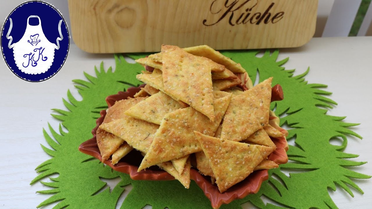 Käse Chips / Käse Kräcker für Naschkatzen selber backen, knusprig und lecker