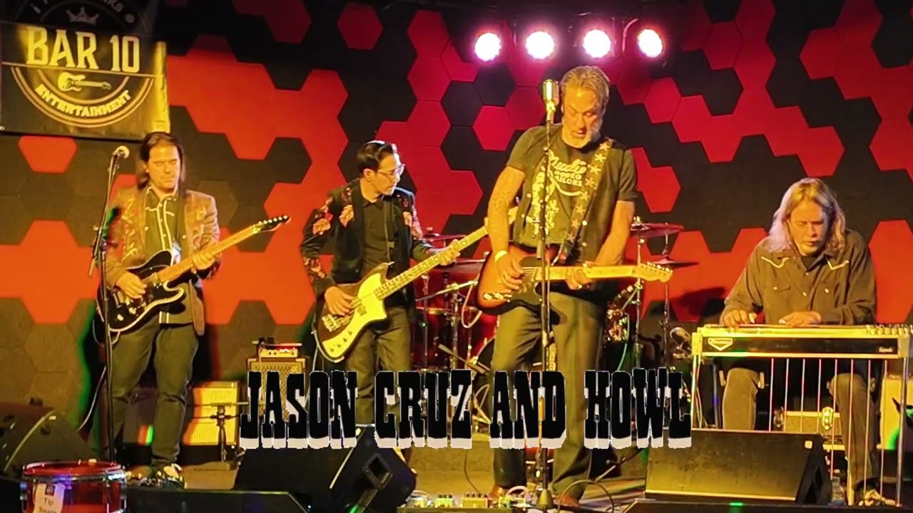 Jason Cruz and Howl - Lowrider at Bar 10 (1.17.26)