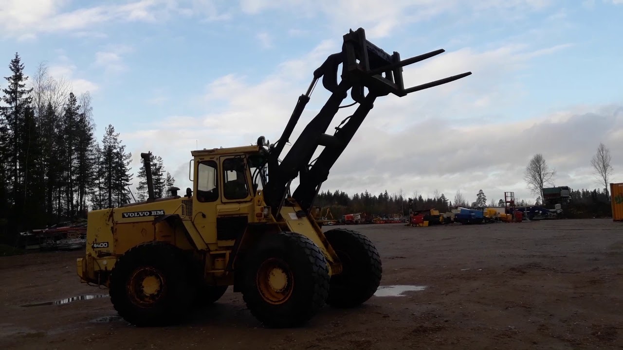 Volvo BM 4400 py&ouml;r&auml;kuormaaja