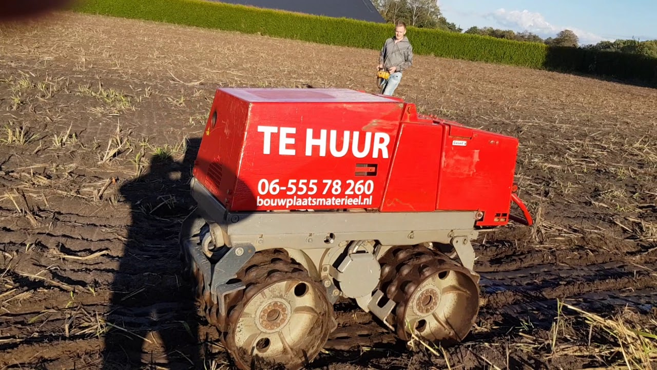 Bomag bmp851 trilwals te huur trilplaat 8 ton slag
