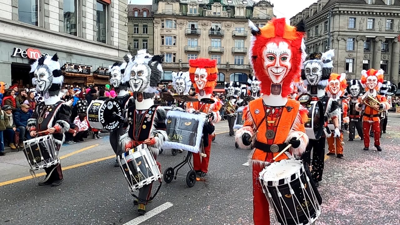 Fasnacht Luzern - Fritschi/SchmuDo Fasnachtsumzug | Luzerner Fasnacht 2024 | Switzerland