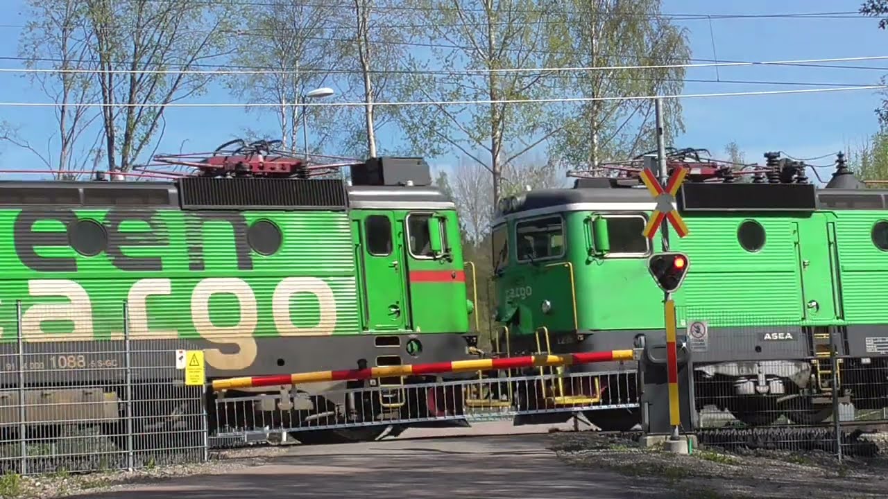 Swedish Railroad Crossing, Lövåsvägen, Falun