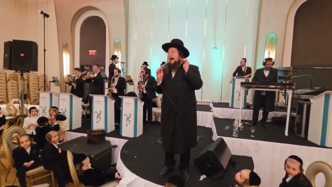 Yoely Fischer 🎹 Suscher Guttman 🎤 Shira Choir