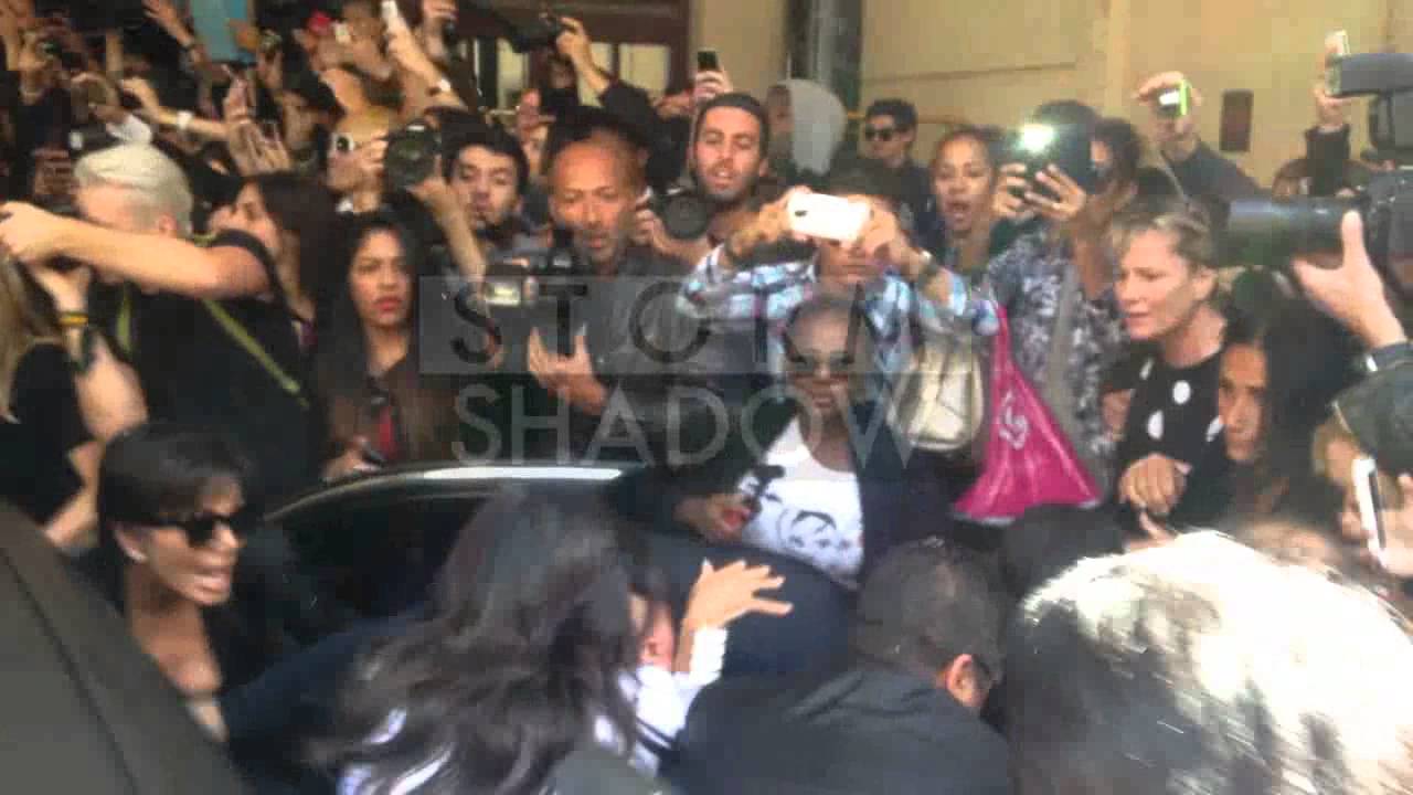 TOTALLY CRAZY- Kim Kardashian screaming as she gets ATTACKED by Vitalii Sediuk in Paris