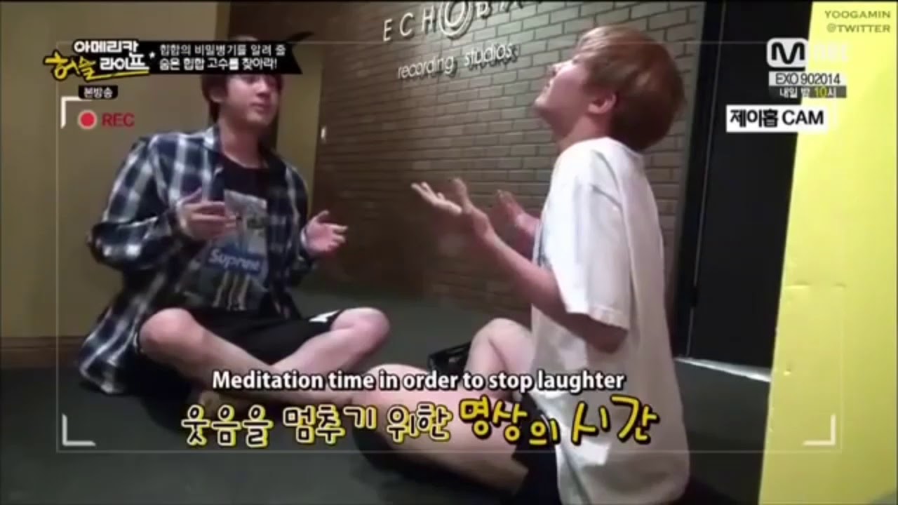 เมื่อจินbtsหัวเราะ😁😀