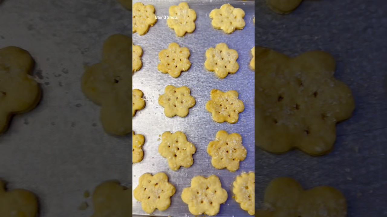 A little salty, a lot tasty 😋 SaltCookies  #TeaTimeSnack #CookieLove #CrispyBite