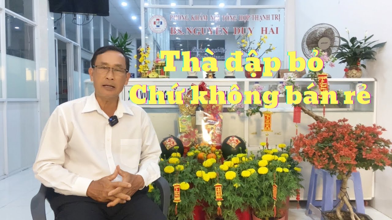 Chợ hoa ngày Tết: Thà đập bỏ chứ không bán rẻ