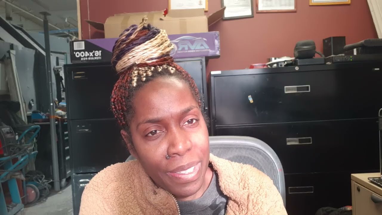 I'M 47 STRUGGLING JUST TO KEEP A FLOAT LIVING CANADA IT'S JUST LIFE