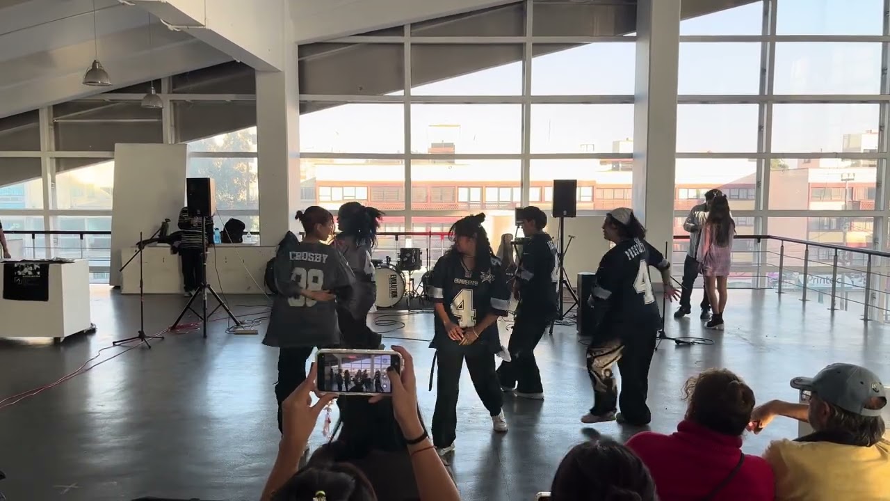 U1tMore Mic Drop BTS DANCE COVER 16 Nov 2025