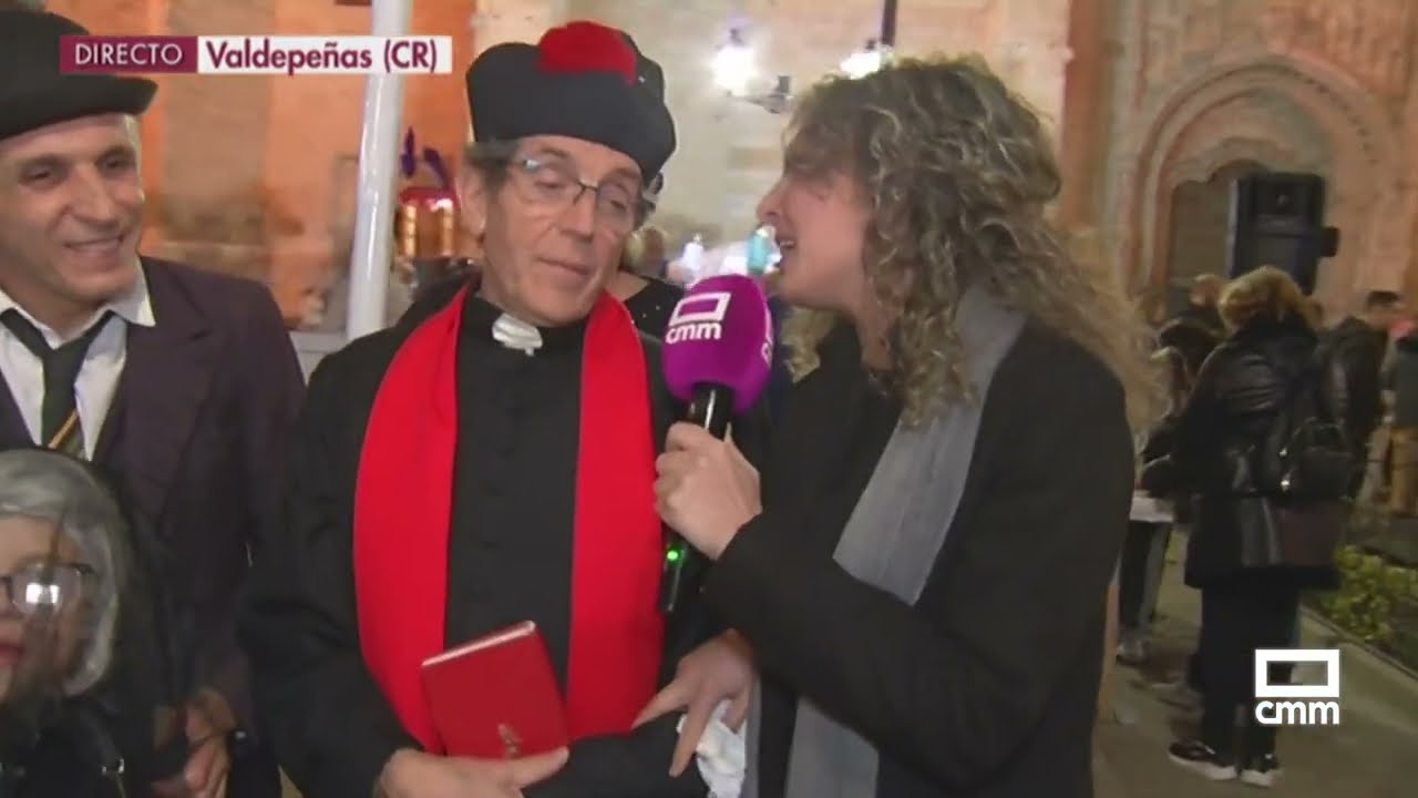 Lloros y sardinada popular en el entierro de la sardina de Valdepeñas | Ancha es Castilla-La Mancha