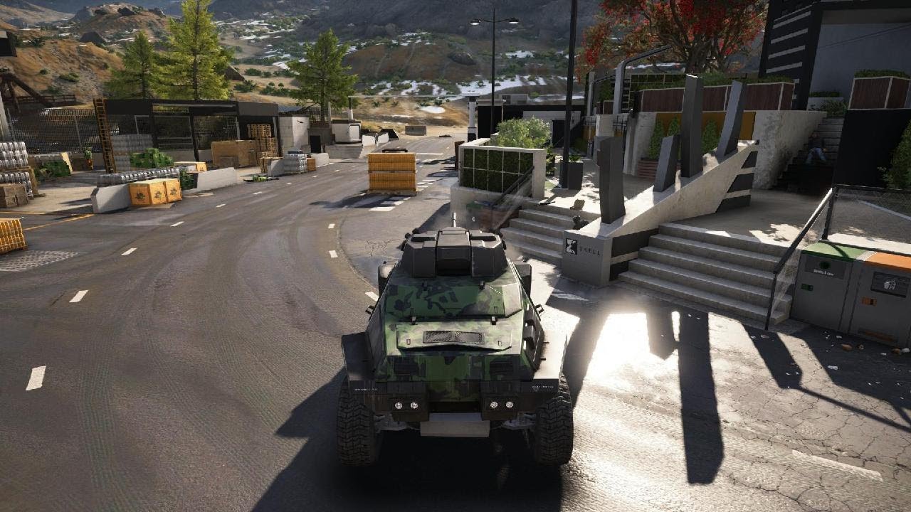 Ghost Recon Breakpoint Drive An Armored Vehicle To Attack The Base