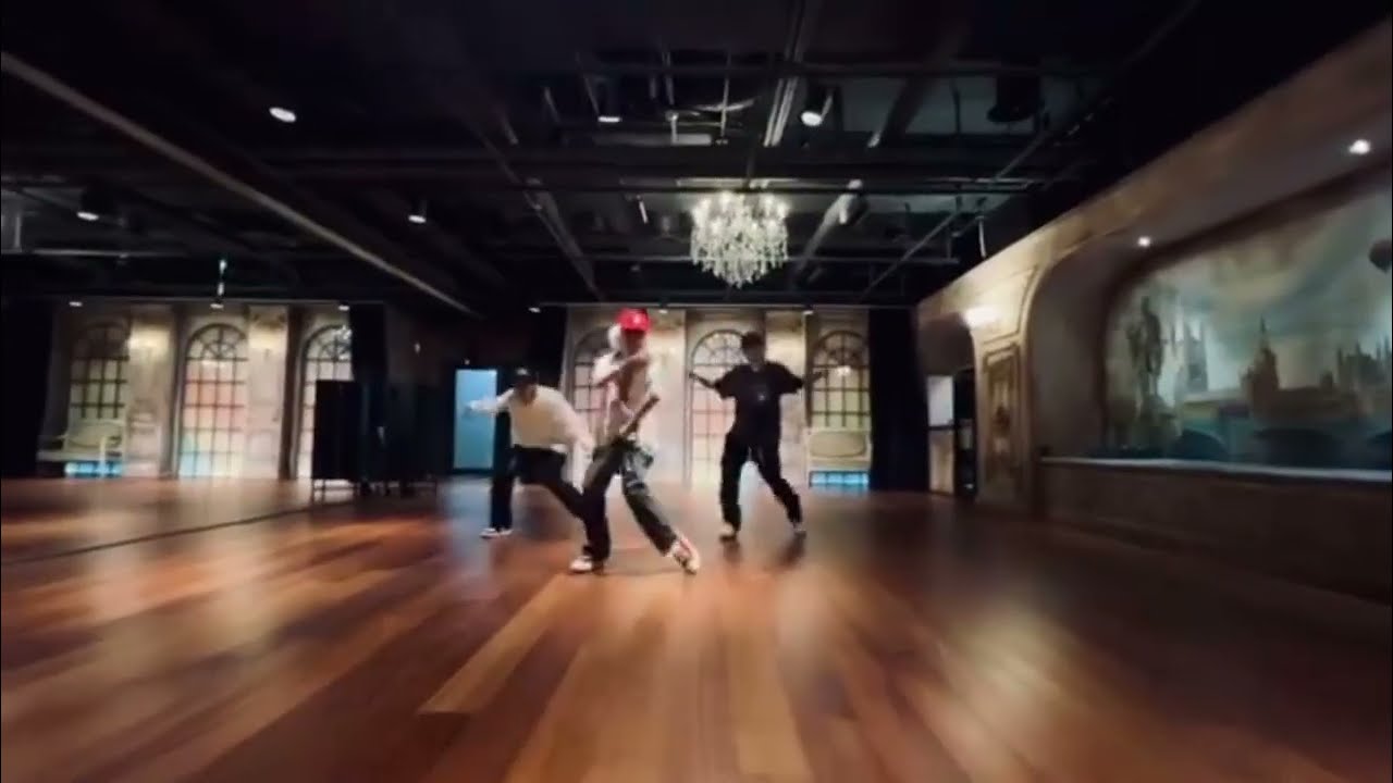 G-DRAGON - 'LOVE NWANTITI' DANCE PRACTICE VIDEO