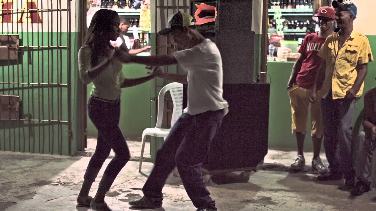 Bachata dance couples - Me Decidi - Joan Soriano