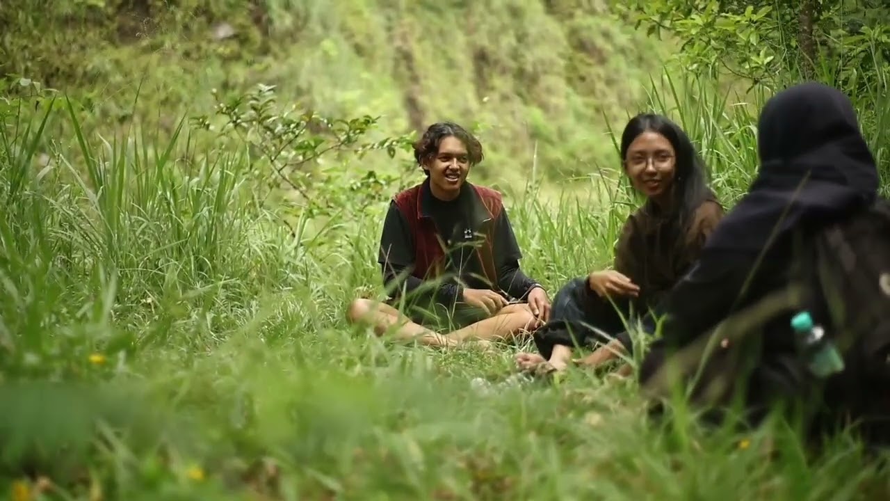 [FULL VERSI: WISATA ALAM PLUNYON)