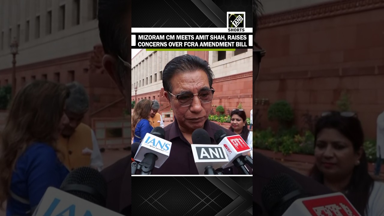 Главный министр Мизорама Лалдухома встретился с Амитом Шахом и представил рекомендации по законоп...