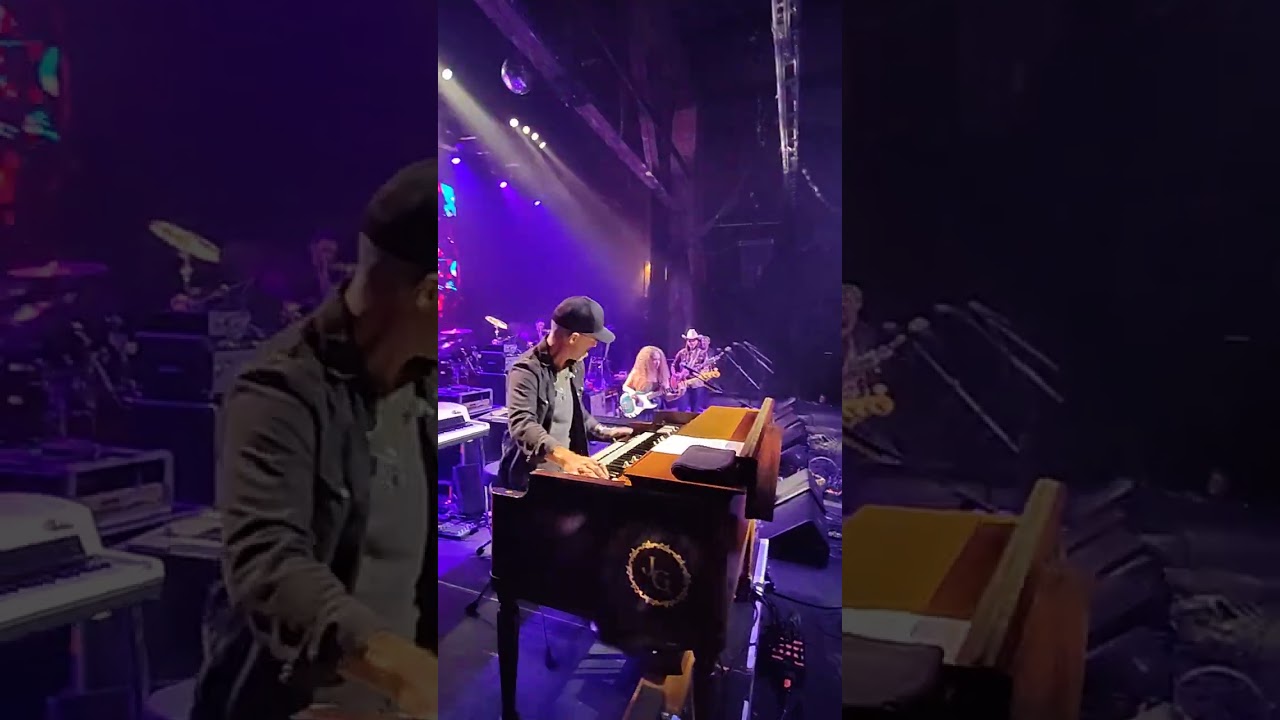John Ginty Organ solo - Whipping Post  Allman Family Revival featuring Tal Wilkenfeld