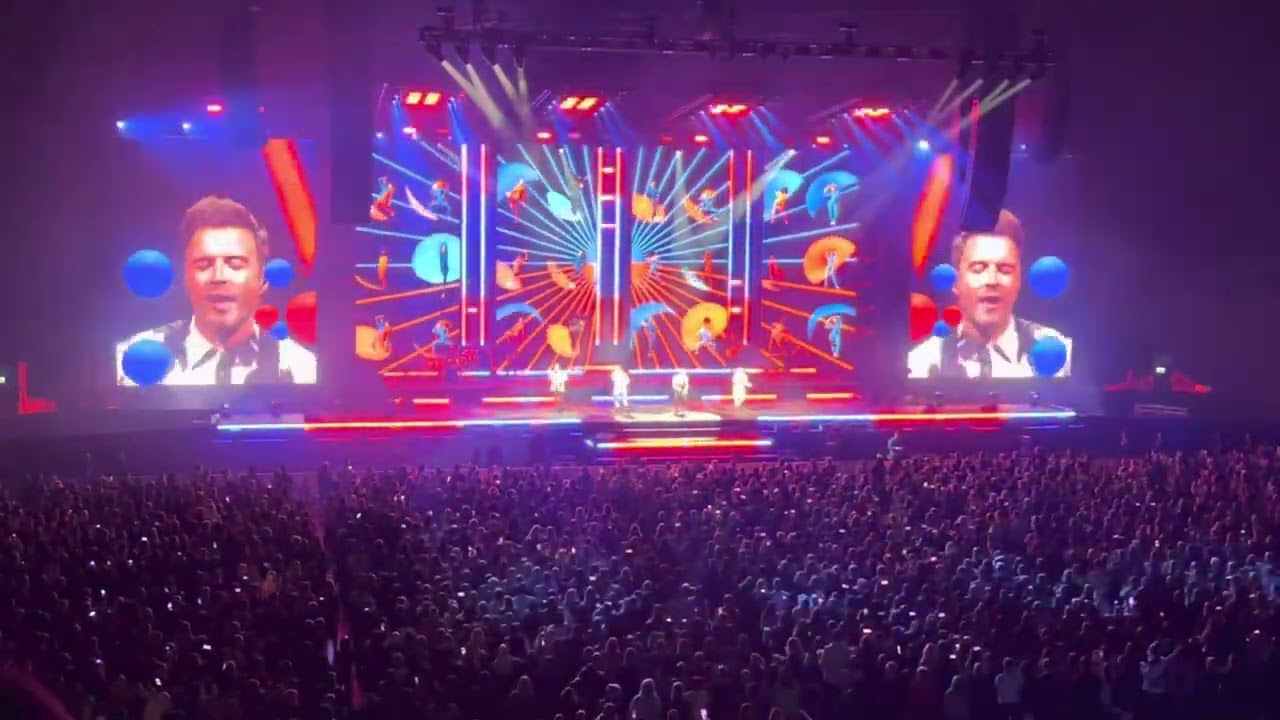 Westlife - Uptown girl live at Glasgow ovo hydro 20/11/2022