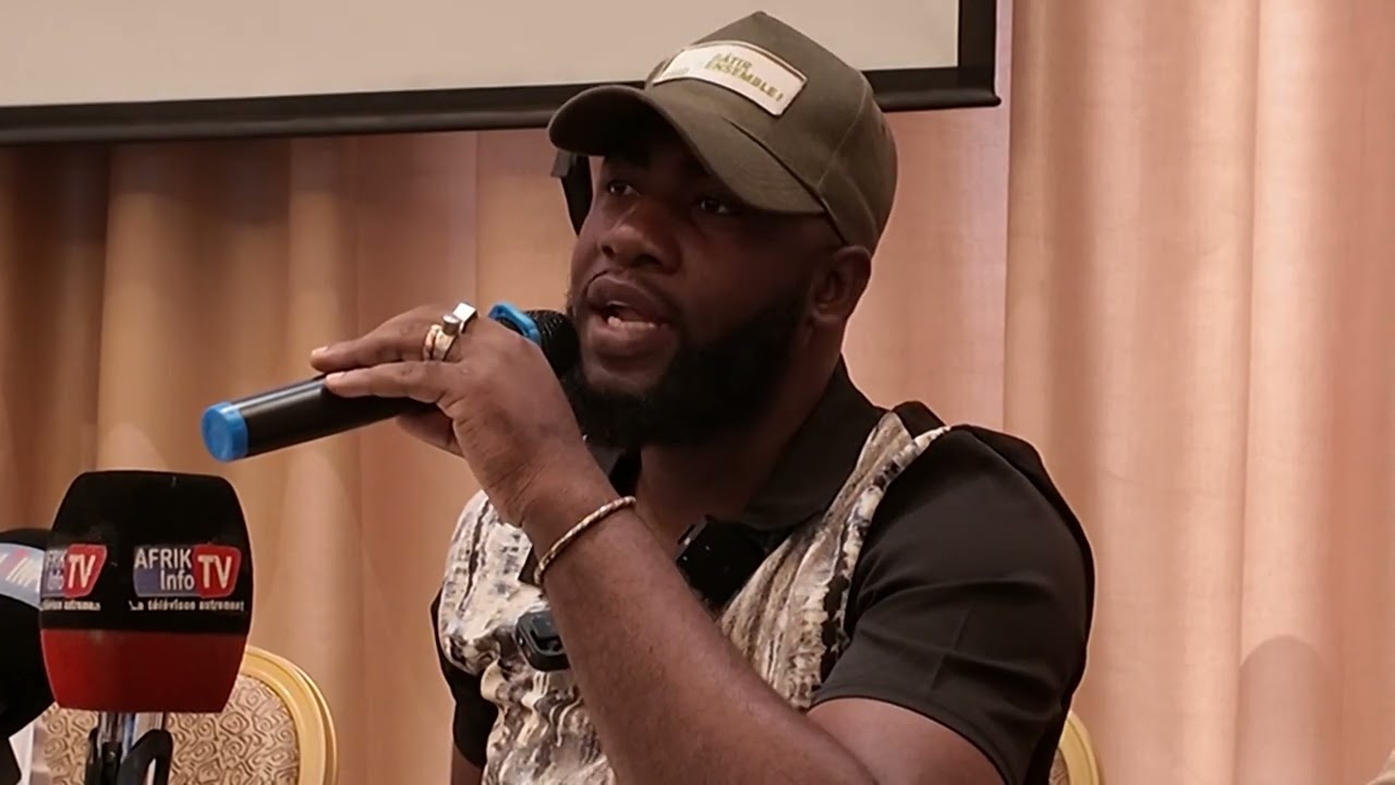 La conference de presse de l'artiste Issa diabté pour annoncer l'album 