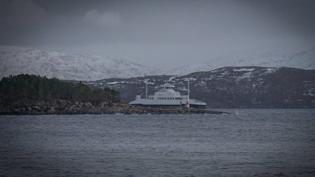Ferry ports in Alstahaug. Tj&oslash;tta and S&oslash;vik